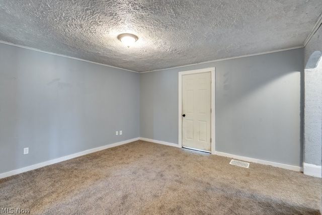 815 Seneca Street NE, Massillon, OH 44646