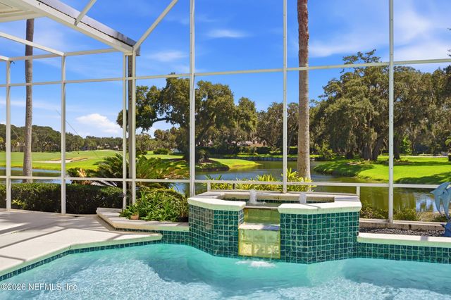 105 MIDDLETON Place, Ponte Vedra Beach, FL 32082