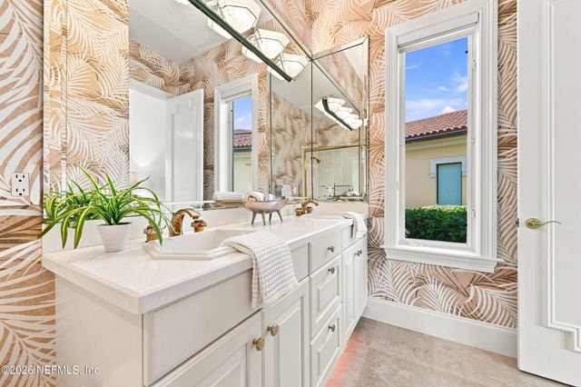 105 MIDDLETON Place, Ponte Vedra Beach, FL 32082
