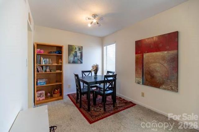 1050 21st Avenue Avenue NW 90, Hickory, NC 28604