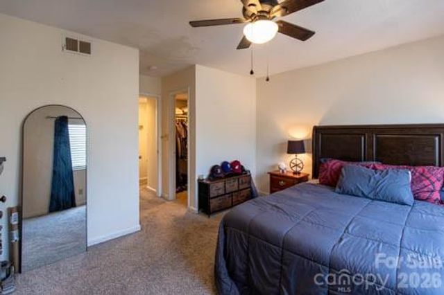 1050 21st Avenue Avenue NW 90, Hickory, NC 28604