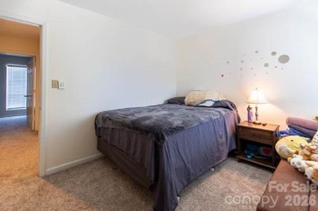 1050 21st Avenue Avenue NW 90, Hickory, NC 28604
