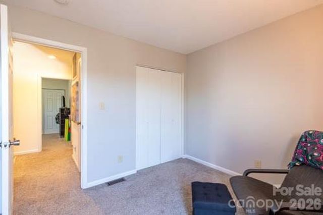 1050 21st Avenue Avenue NW 90, Hickory, NC 28604