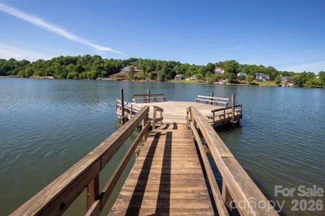 1050 21st Avenue Avenue NW 90, Hickory, NC 28604