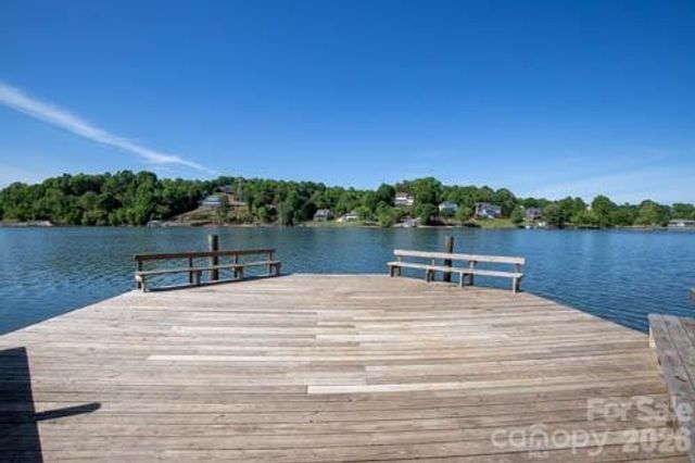 1050 21st Avenue Avenue NW 90, Hickory, NC 28604