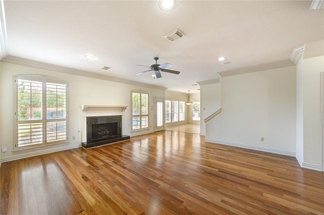 1502 Ashbury Park Lane, Houston, TX 77077