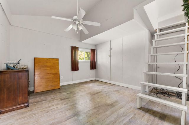 2800 E 73rd Avenue, Merrillville, IN 46410