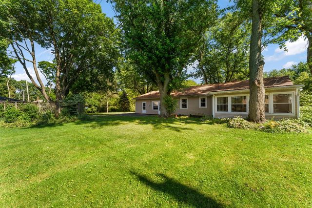 2800 E 73rd Avenue, Merrillville, IN 46410