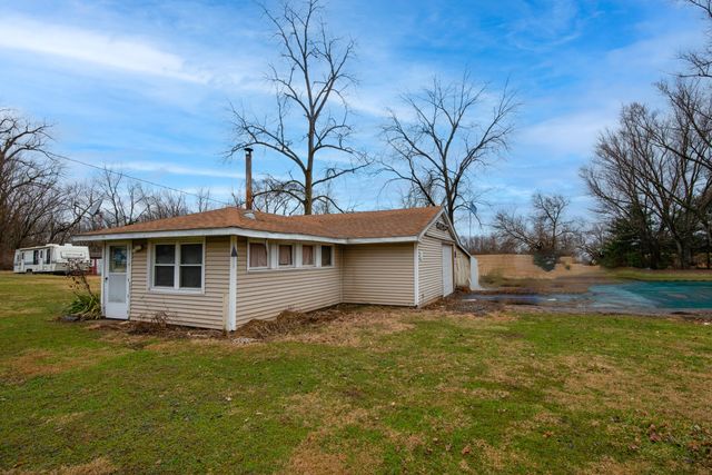 2800 E 73rd Avenue, Merrillville, IN 46410