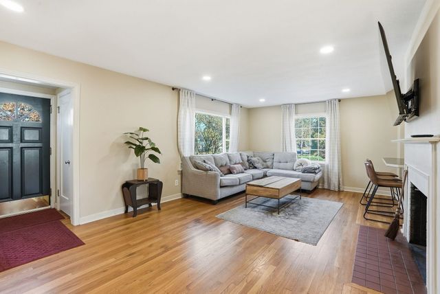 403 W 28th Ave, Spokane, WA 99203