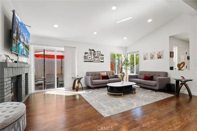 22 Misty Creek Lane, Laguna Hills, CA 92653