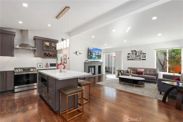 22 Misty Creek Lane, Laguna Hills, CA 92653