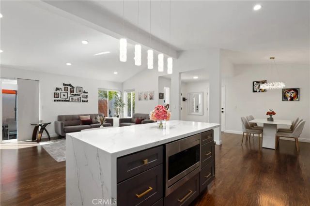 22 Misty Creek Lane, Laguna Hills, CA 92653