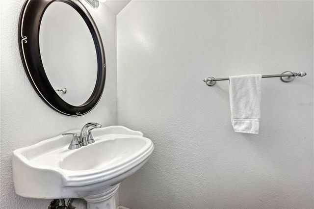 312 CANAL ROAD, Sarasota, FL 34242