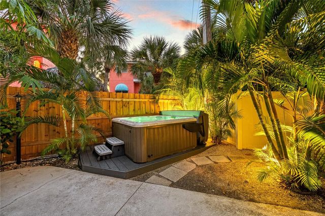 312 CANAL ROAD, Sarasota, FL 34242