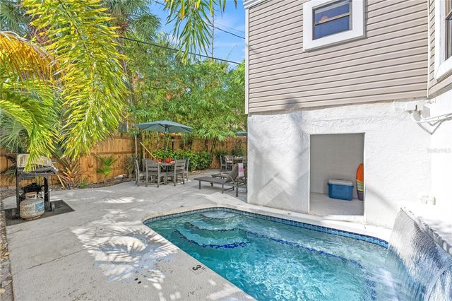 312 CANAL ROAD, Sarasota, FL 34242