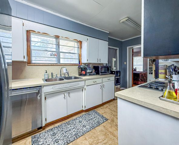 214 Seventh Street, Hot Springs, AR 71913