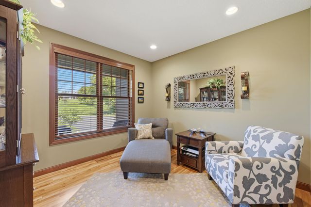 365 English Court Drive, Hudson, WI 54016