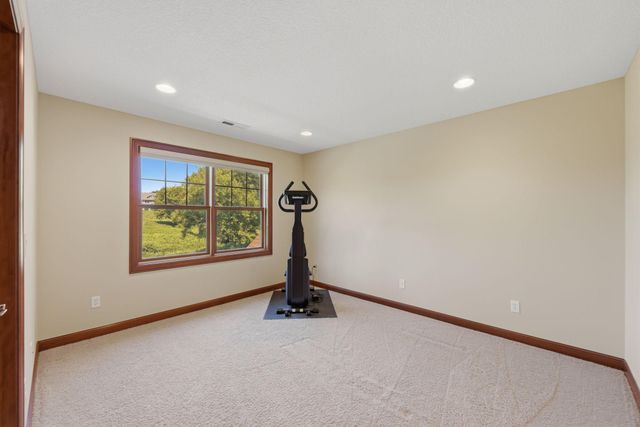 365 English Court Drive, Hudson, WI 54016