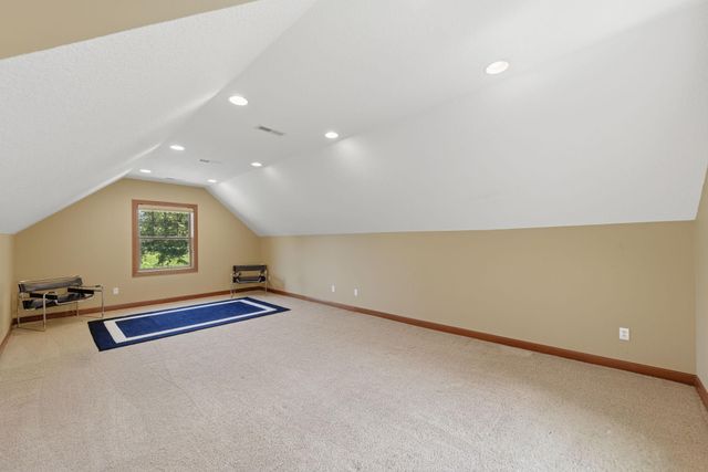 365 English Court Drive, Hudson, WI 54016