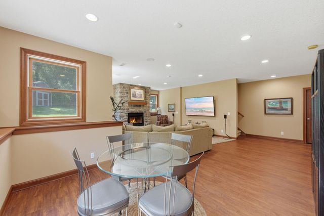 365 English Court Drive, Hudson, WI 54016