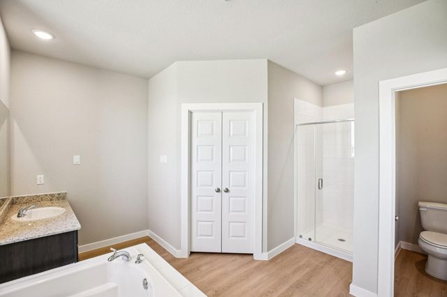 1292 Westfork Drive, Sealy, TX 77474