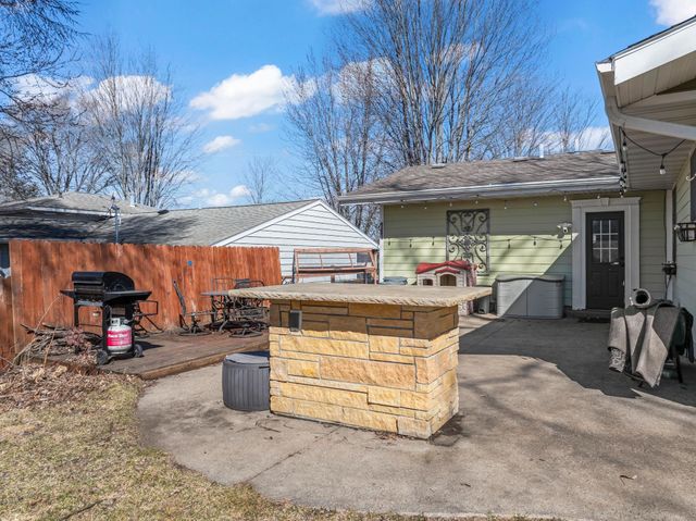 630 23rd Street NE, Rochester, MN 55906