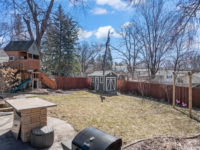 630 23rd Street NE, Rochester, MN 55906