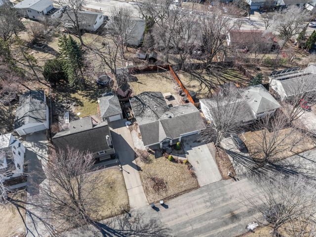 630 23rd Street NE, Rochester, MN 55906