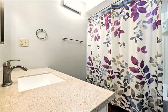107 E Lamartine St Extension, Mount Vernon, OH 43050