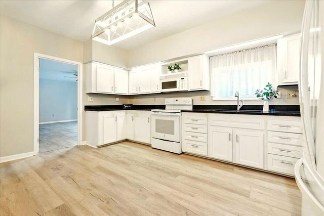 107 E Lamartine St Extension, Mount Vernon, OH 43050