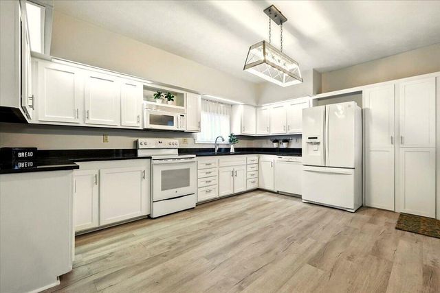 107 E Lamartine St Extension, Mount Vernon, OH 43050