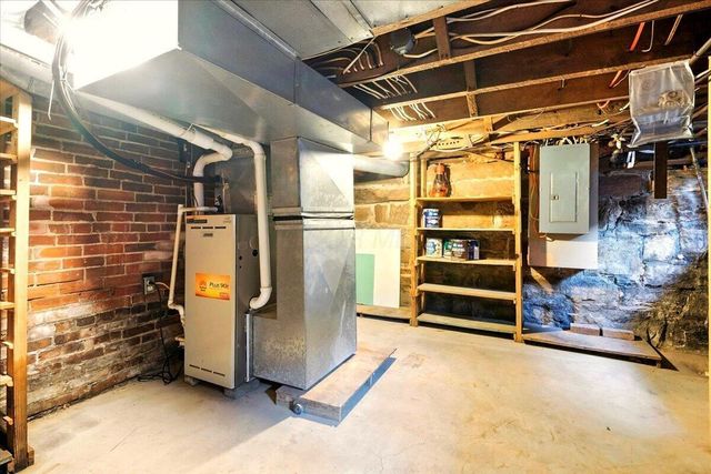 107 E Lamartine St Extension, Mount Vernon, OH 43050
