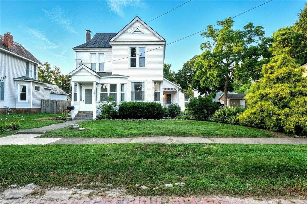107 E Lamartine St Extension, Mount Vernon, OH 43050