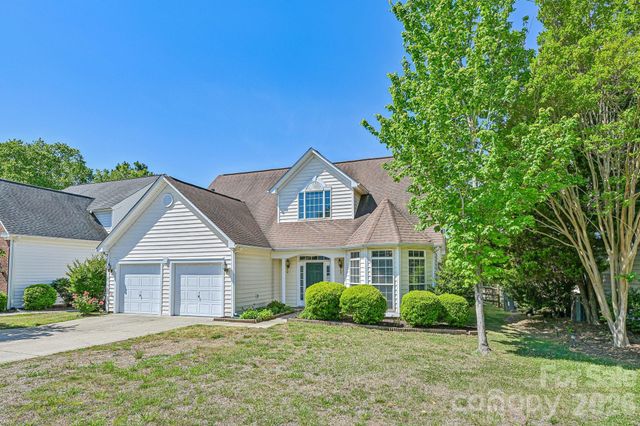 5755 Cambridge Bay Drive, Charlotte, NC 28269