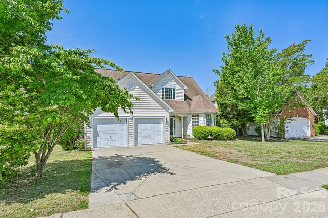 5755 Cambridge Bay Drive, Charlotte, NC 28269