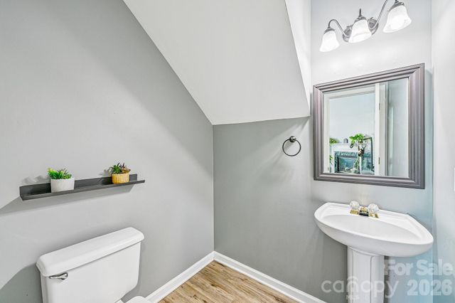 5755 Cambridge Bay Drive, Charlotte, NC 28269