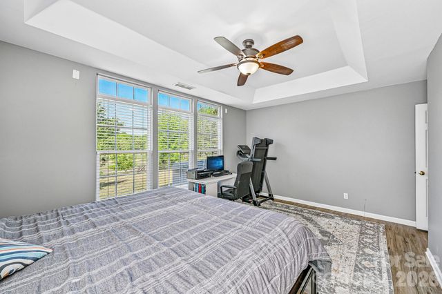 5755 Cambridge Bay Drive, Charlotte, NC 28269