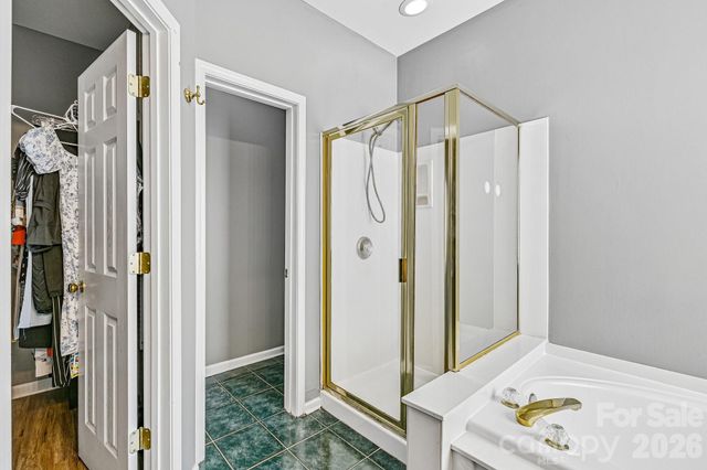 5755 Cambridge Bay Drive, Charlotte, NC 28269