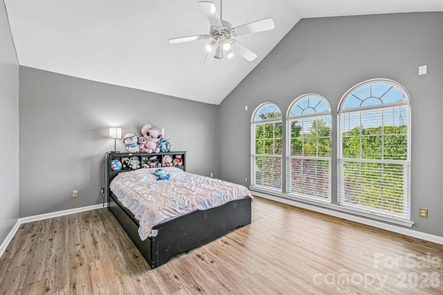 5755 Cambridge Bay Drive, Charlotte, NC 28269