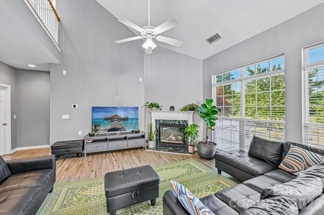 5755 Cambridge Bay Drive, Charlotte, NC 28269