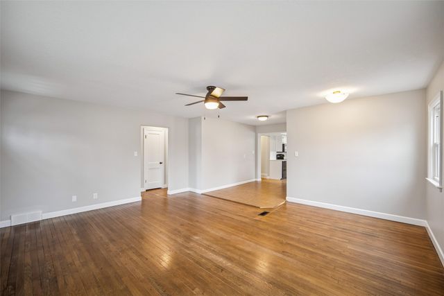 1130 SW Lynn Drive, Ankeny, IA 50023