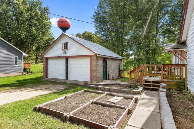143 HIGH STREET, Manawa, WI 54949