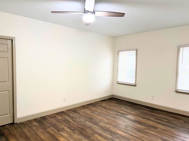 2806 Nursery Rd., Conway, SC 29526