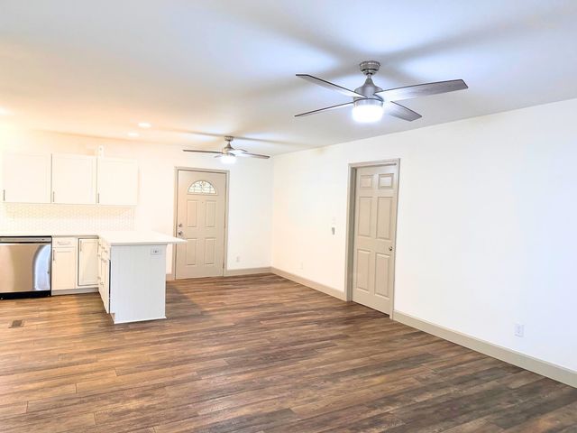 2806 Nursery Rd., Conway, SC 29526