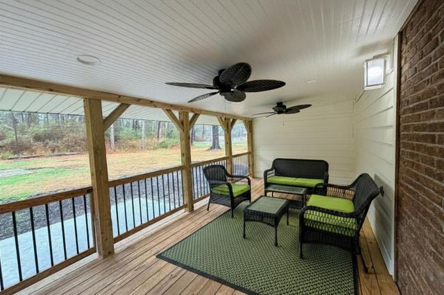 2806 Nursery Rd., Conway, SC 29526