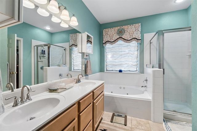 15916 Sonoma Court, Edmond, OK 73013