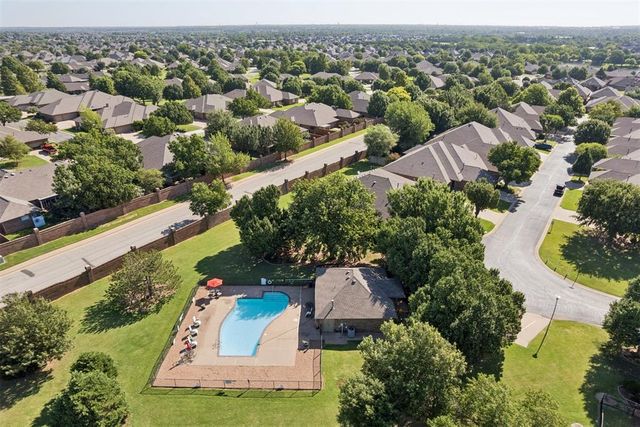 15916 Sonoma Court, Edmond, OK 73013