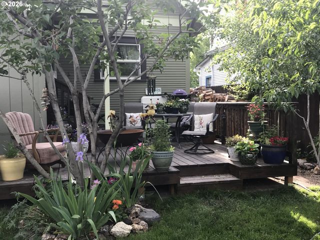 1305 9TH St, La Grande, OR 97850