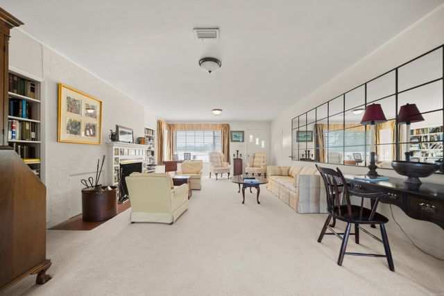 195 PENINSULA Point, Hot Springs, AR 71901